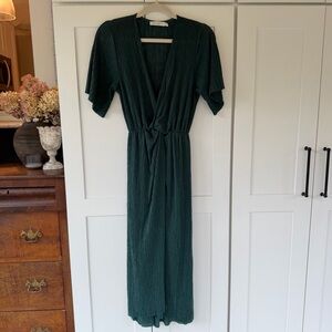 Dolman Plissé Midi Dress